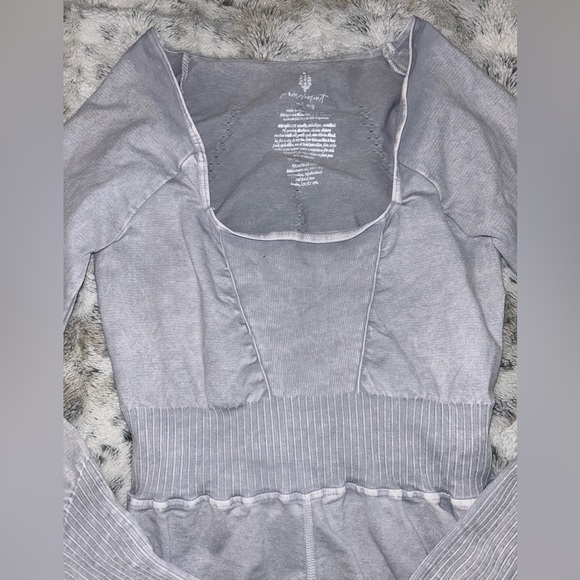 🆕 NWOT Free People Movement | Good Karma Long Sleeve Onesie | Ice Grey - Picture 9 of 16